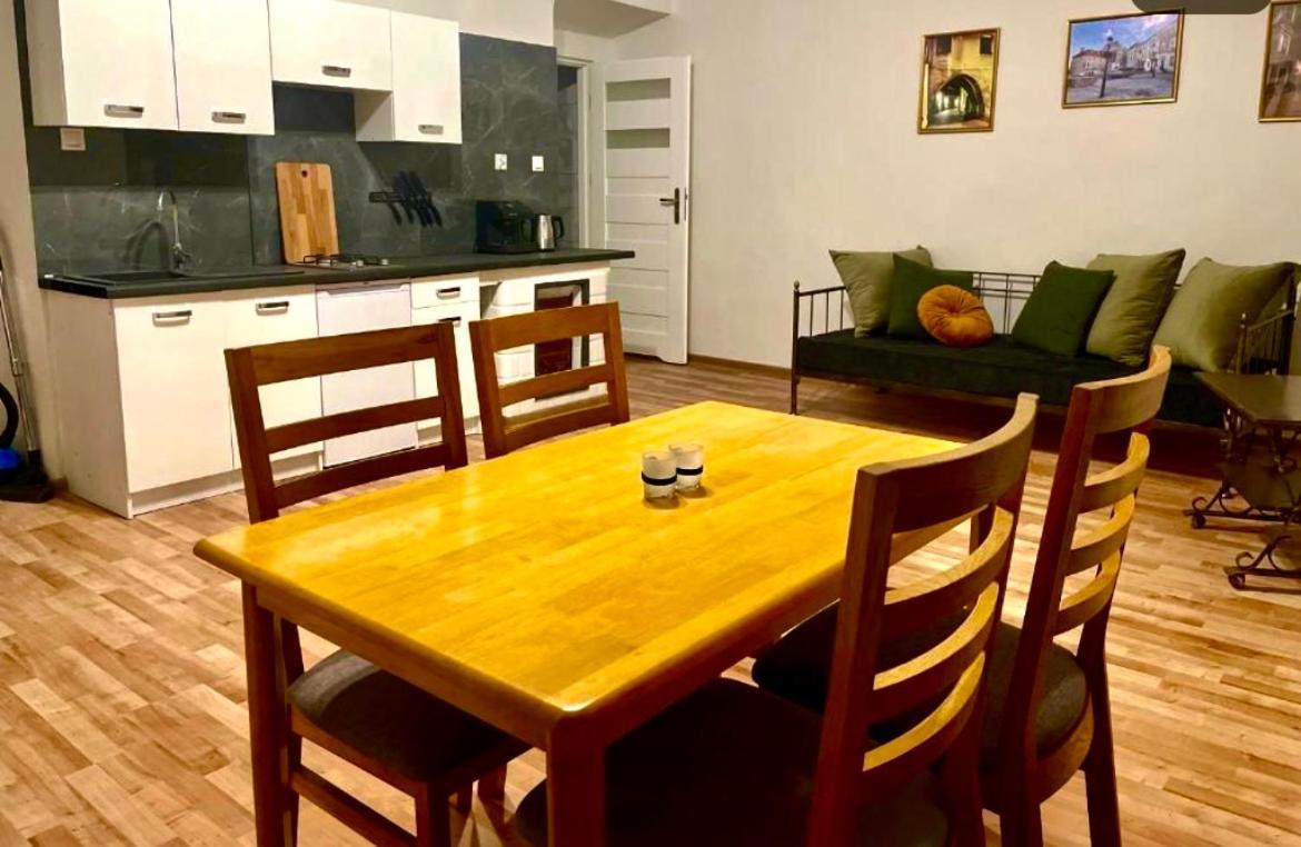 Apartamenty Krakowskie 1 Lublin Exteriör bild